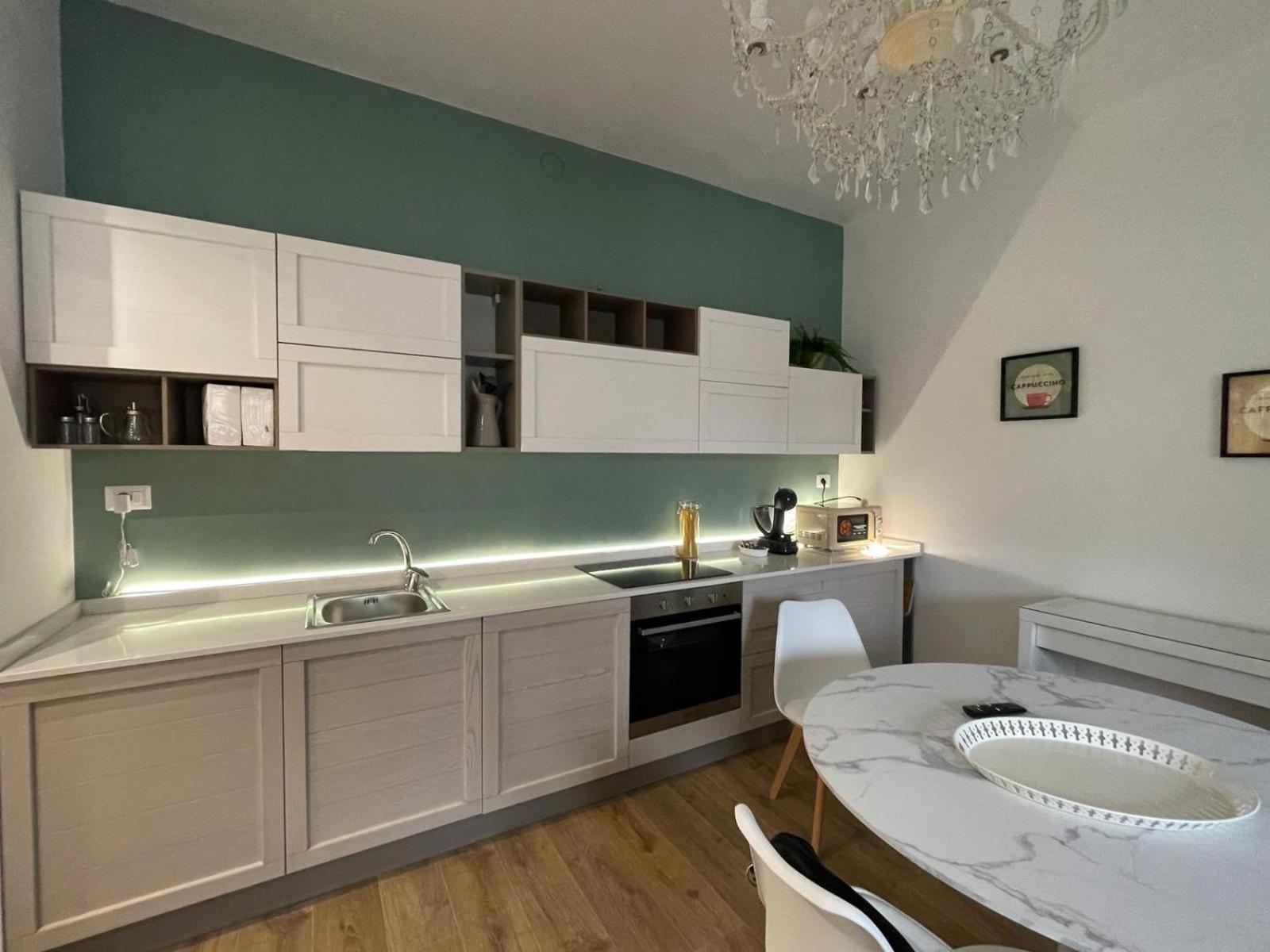 Happy Family Dome Carignano Apartamento